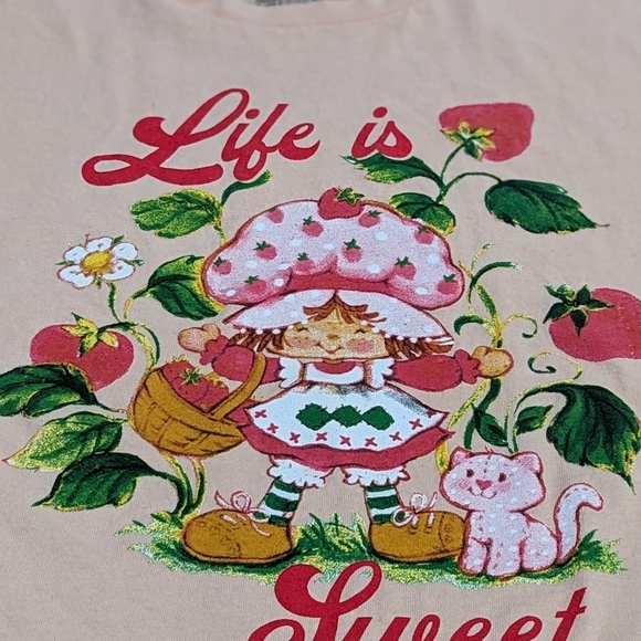 NWOT Strawberry Shortcake Raw Hem Tee T-shirt XL - Picture 3 of 8